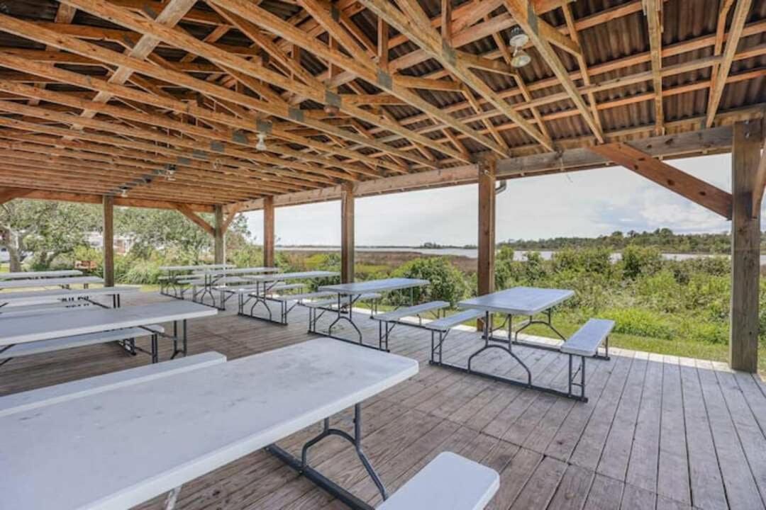 Surf City 2Br Park Home With Waterfront View And Parking מראה חיצוני תמונה
